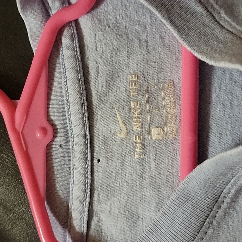 nike t-shirt girls size Large light blue/purple with pink swish on front - Picture 2 of 2